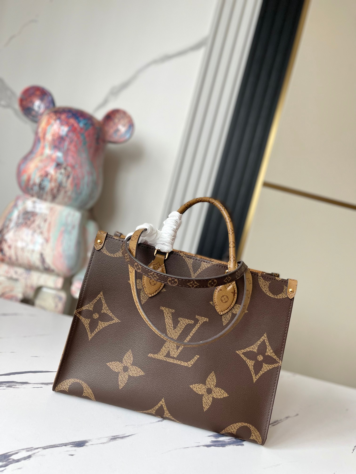 Louis Vuitton Shopping Bags